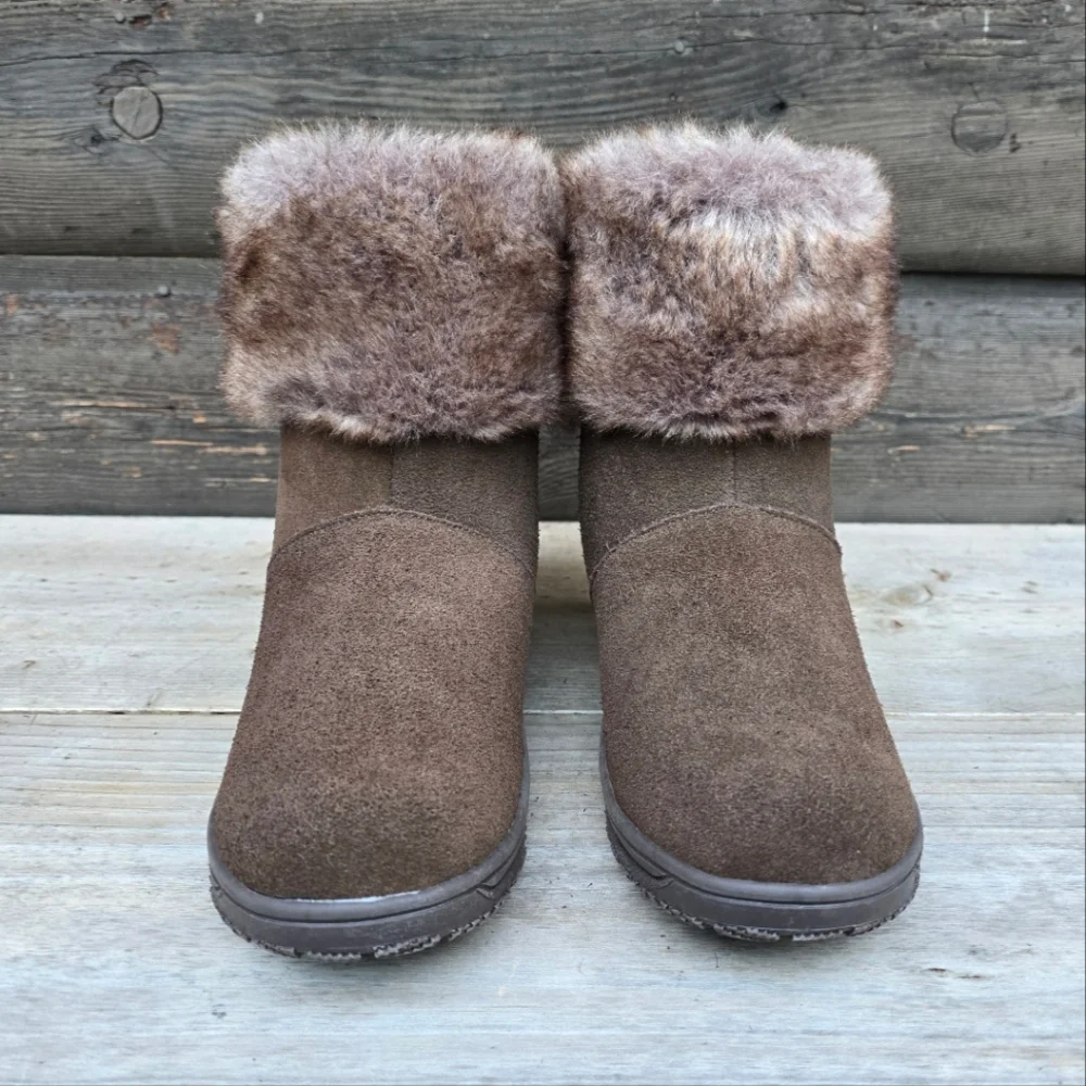 Minnetonka NEW Somerville Y2K Cozy Boho Suede Plush Faux Fur Winter Boots 7M